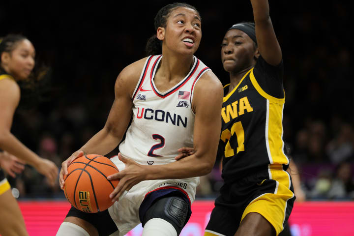 Unmetered UConn vs Iowa - Women's Championship Classic - 12.20.25 Photography